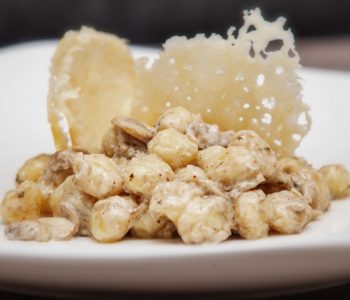 Gnocchi di patate in crema di funghi