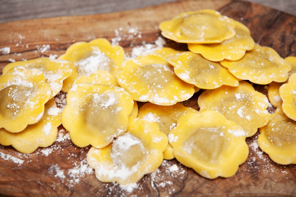 Ravioli ai carciofi e pancetta - Padelle Volanti