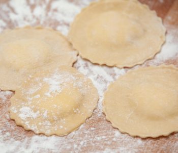 Ravioli al pesce spada fatti in casa - Padelle Volanti