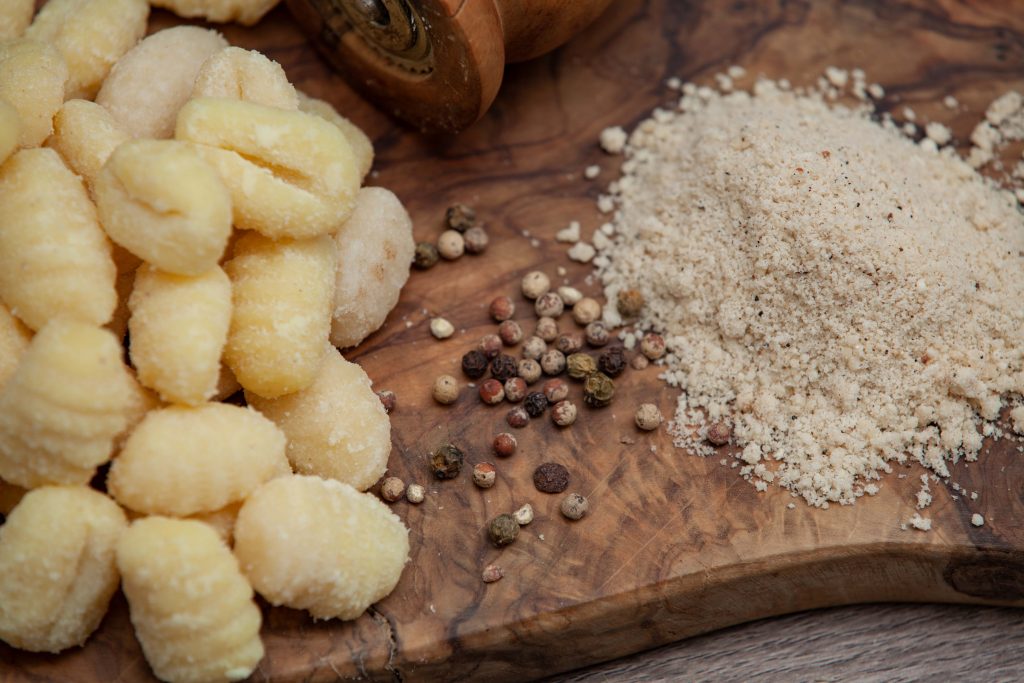 Gnocchi cacio e pepe - Padelle Volanti