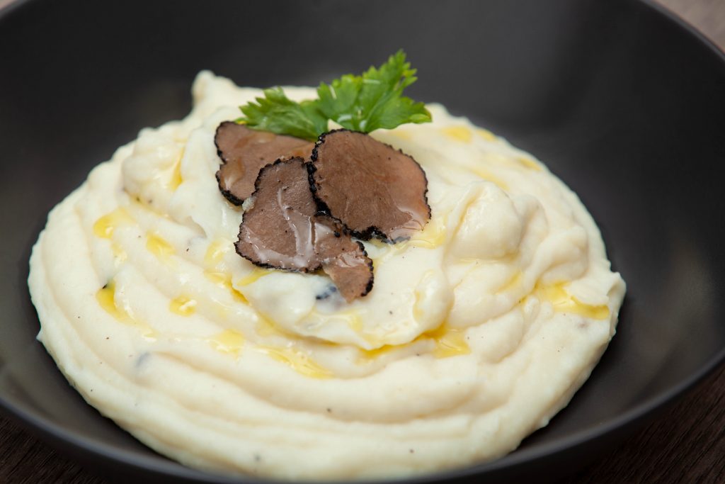 Purè di patate con tartufo nero - Padelle Volanti