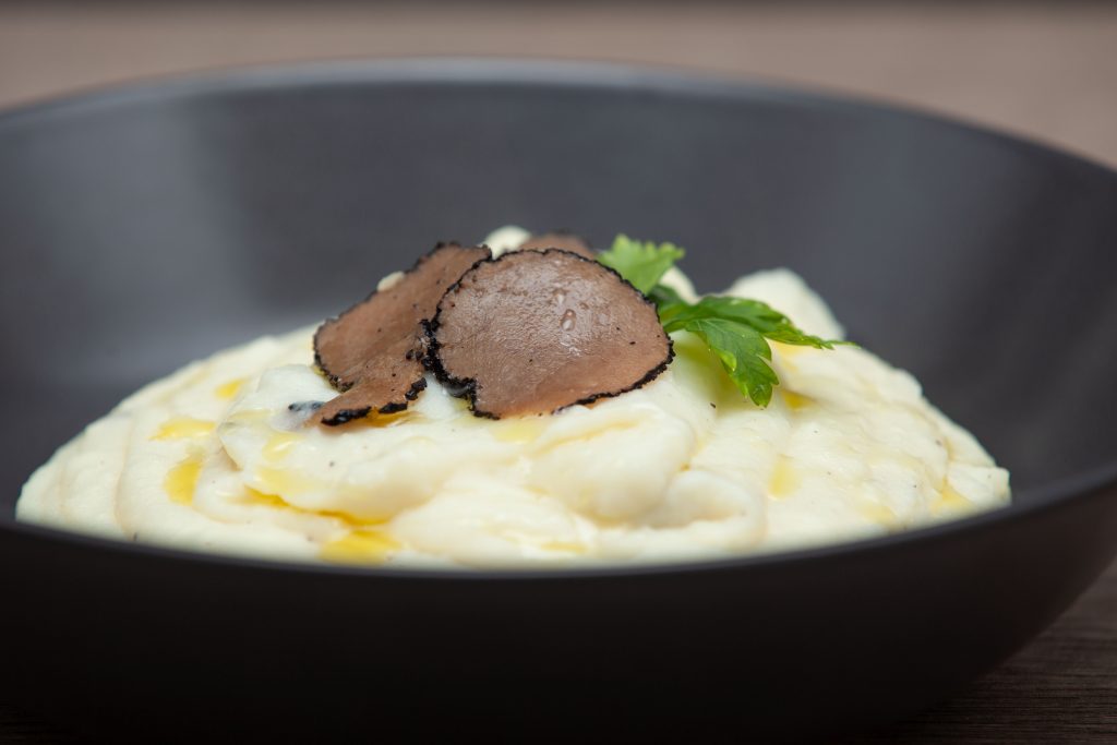 Purè di patate con tartufo nero - Padelle Volanti