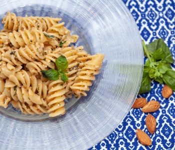 Fusilli al pesto alla trapanese - Padelle Volanti