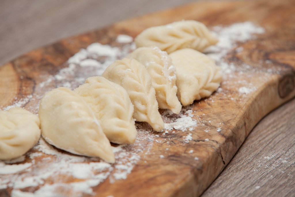 Culurgiones sardi al nero di seppia - Padelle Volanti